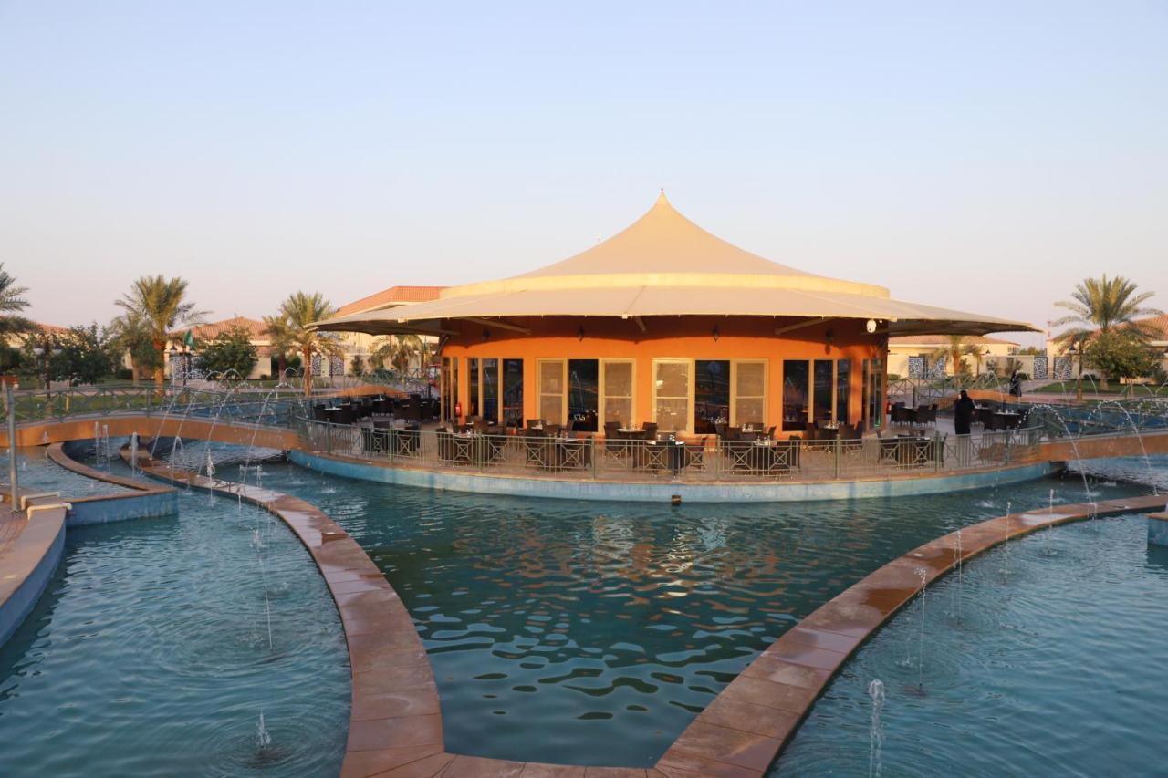 Swiss International Hotel Villas Unaizah - Al Qassim Exterior photo