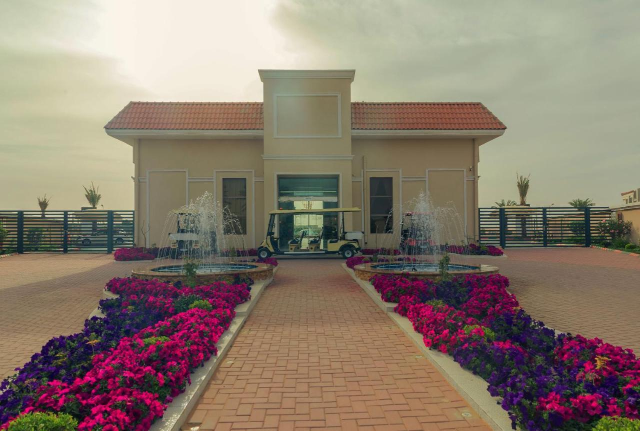 Swiss International Hotel Villas Unaizah - Al Qassim Exterior photo